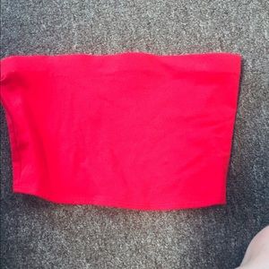 Red crop top S